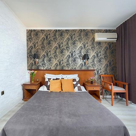 Hotel Yo Saints Constantine and Helena Exterior foto