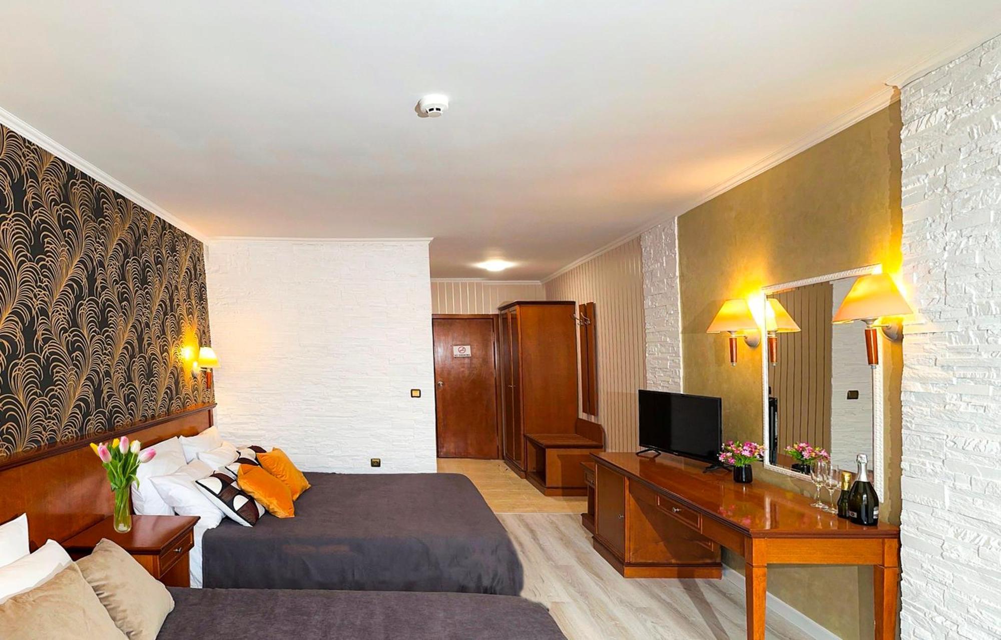 Hotel Yo Saints Constantine and Helena Exterior foto